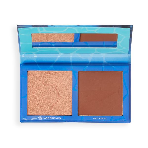 DISNEY PIXAR’S FINDING NEMO AND REVOLUTION FISH ARE FRIENDS BRONZER AND HIGHLIGHTER PALETTE - OUTLET Sale