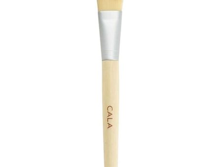 BAMBOO FOUNDATION BRUSH - CALA on Sale